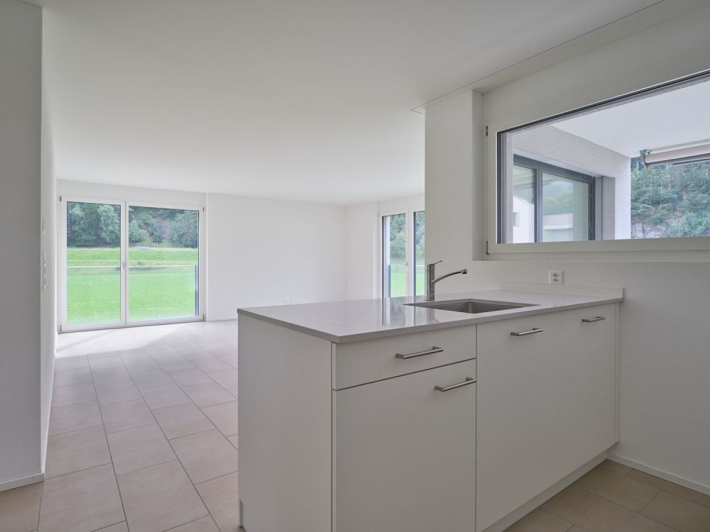 Helle 3 1/2-Zimmerwohnung im schönen Urnerland - Bild 6