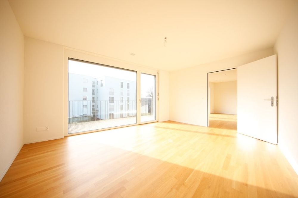 WOHNUNG IM EIGENTUMSSTANDARD AN ZENTRALER LAGE IN SCHÖFTLAND - Bild 1