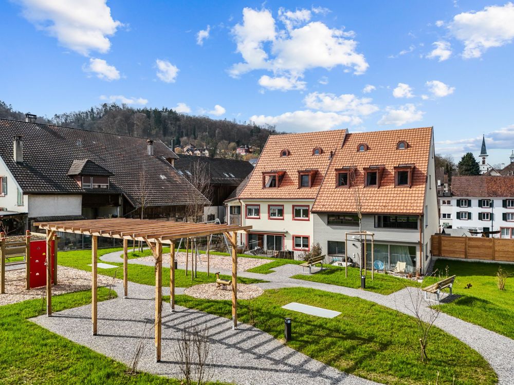 Jetzt fertiggestellt : Top-3,5-Zimmer-Wohnung mit privatem Garten ! B02 -  Bild 7