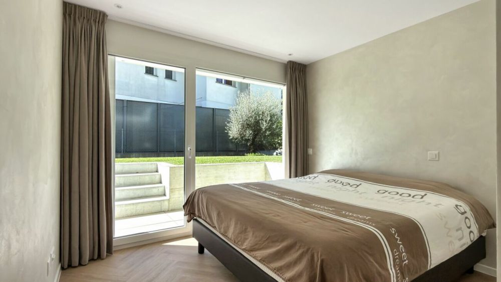 Losone - Exklusive Wohnung mit privatem Garten -  Bild 10