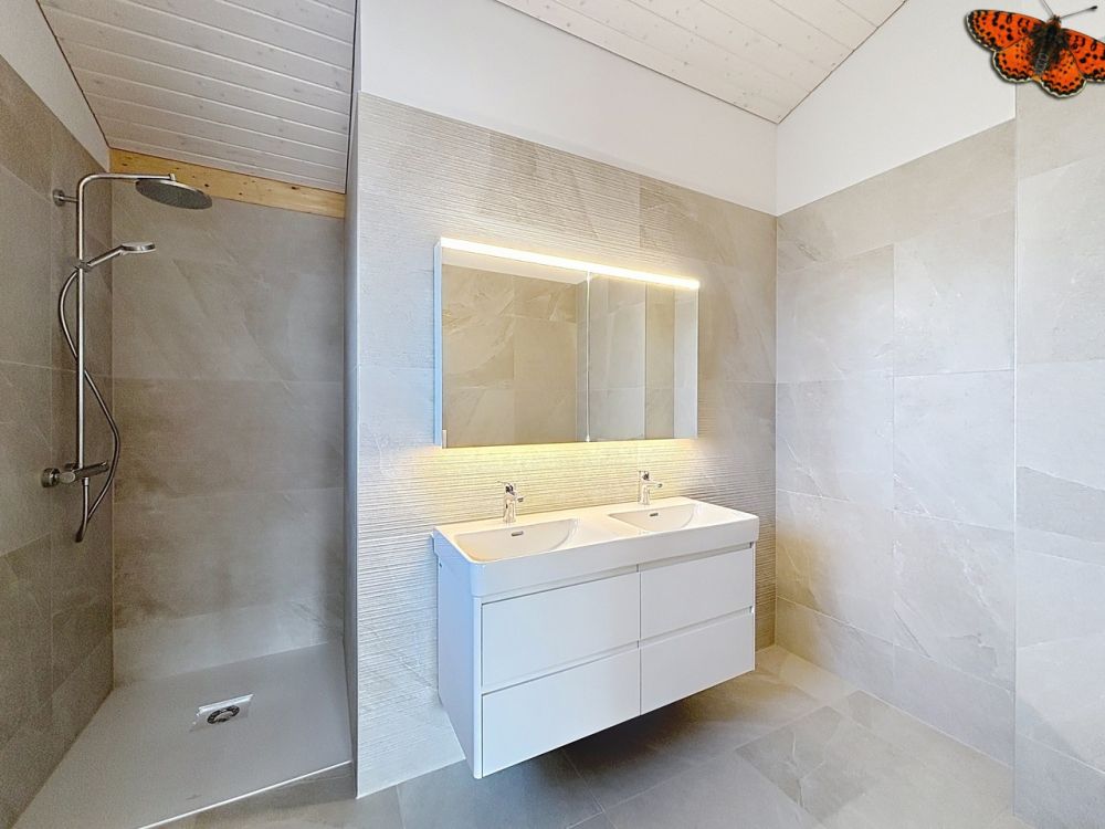 MAGNIFIQUE VILLA AVEC VUE LAC DISPONIBLE DE SUITE - Bild 9