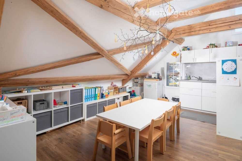 Wohnen und arbeiten im freistehenden 6.5-Zimmer-Einfamilienhaus -  Bild 8
