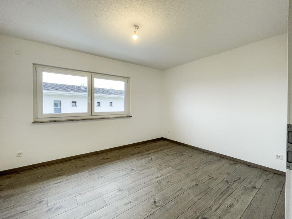 Lumière, jardin et vue lac ? Villa familiale à Écublens - Bild 11