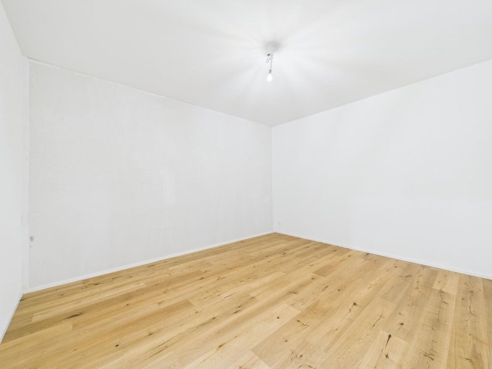 Exklusive 4.5-Zimmer-Terrassenwohnung im Neubau in Umiken -  Bild 4