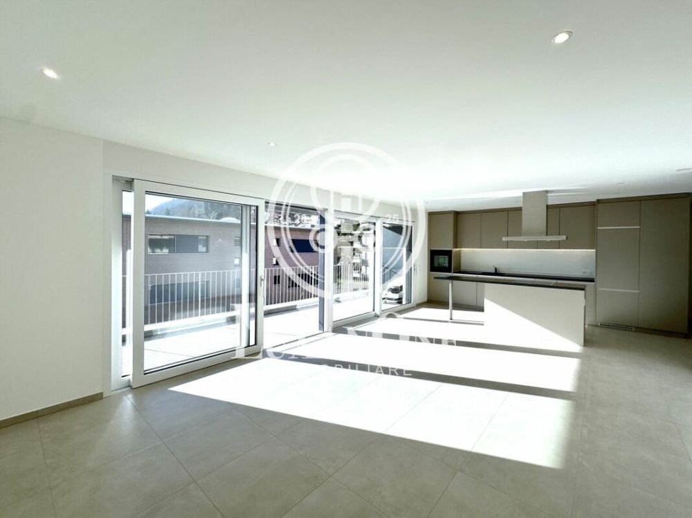 Hochwertige 3.5-Zimmer-Neubauwohnung mit Terrasse und Südausrichtung - Bild 4