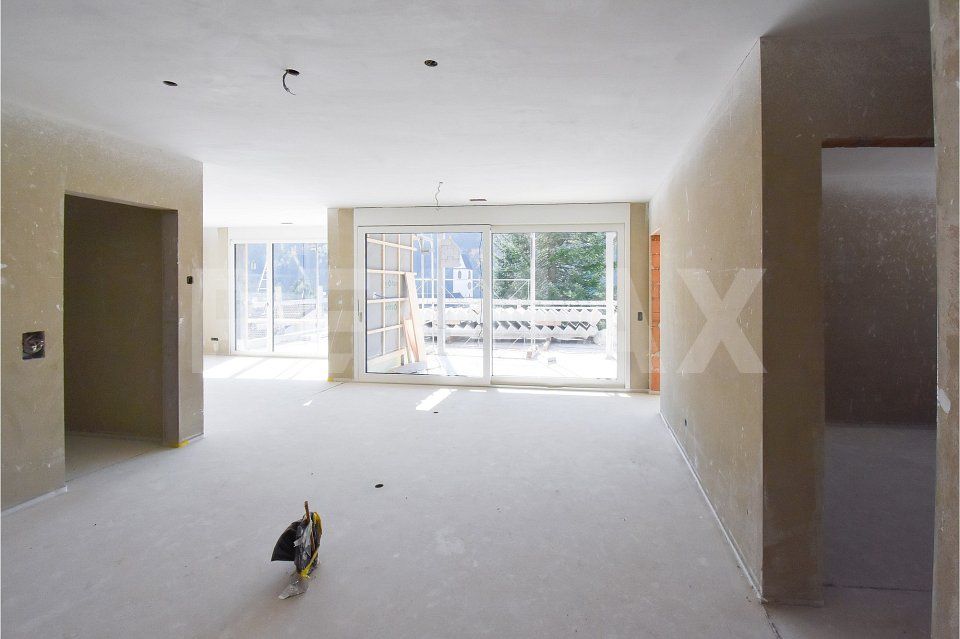 Innenausbau: Zeitlos/schlicht oder extravagant/farbig? Beides ist noch möglich. - Bild 12