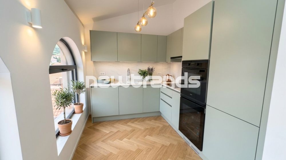 Pura-Caslano: Nuovo attico di 3.5 locali - cucina