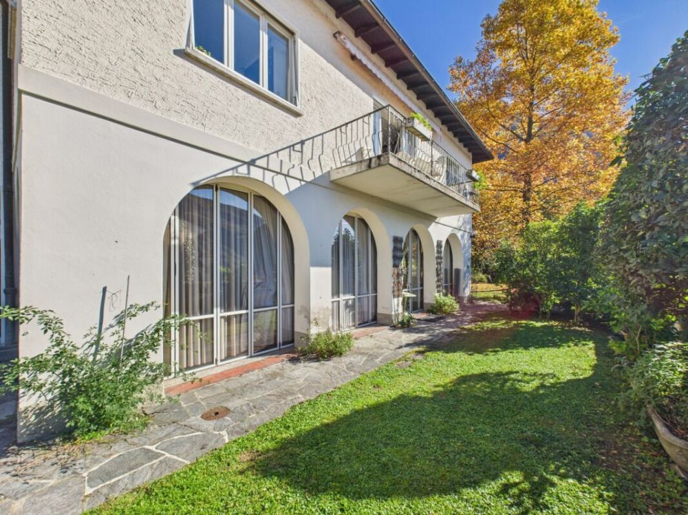 Interessante proprietà da ristrutturare o ampliare per sfruttare al massimo le potenzialità del terreno - Bild 9