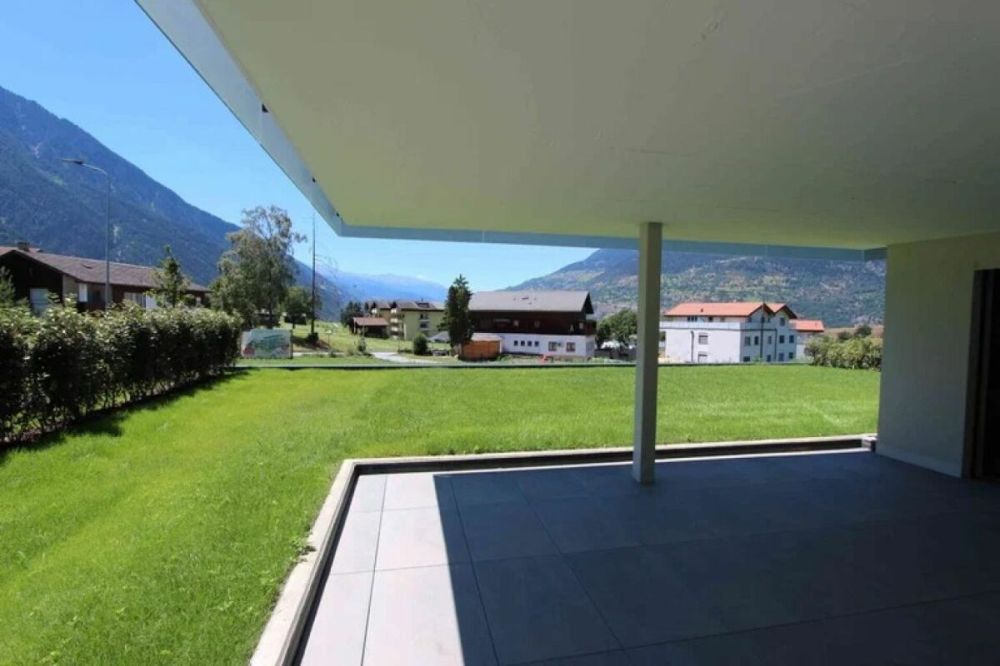 Attraktive und stilvolle 5.5-Zimmer-Wohnung mit Zweitwohnungskontingent an bester Lage - Terrasse mit Weitsicht
