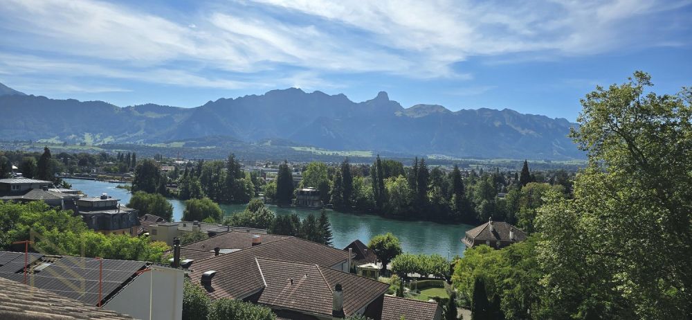 Exklusives Wohnen für junge Luxusliebhaber ? ALLES ANDERS ALS 08/15 - Aussicht von den Panoramadachfenstern aus
