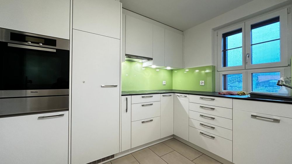 4.5-Zimmer-Wohnung mit Garagenbox in Neuheim zu vermieten - Bild 10