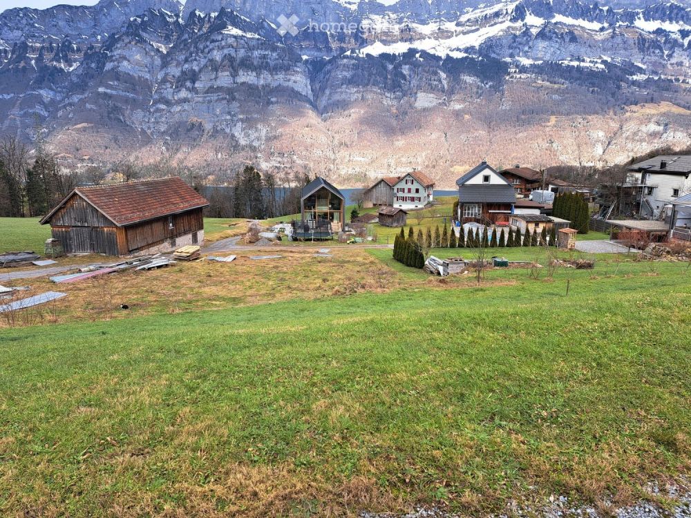 Nachhaltiges Eigenheim über dem Walensee: Kompakte Designhäuser im Minergie-P Standard geplant -  Bild 1