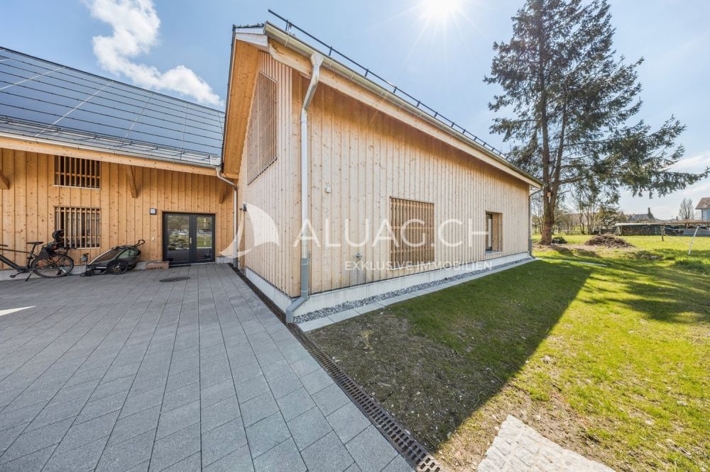 NEUBAU - 3.5 ZIMMER DUPLEX WOHNUNG - Aussenansicht Wohnung 1