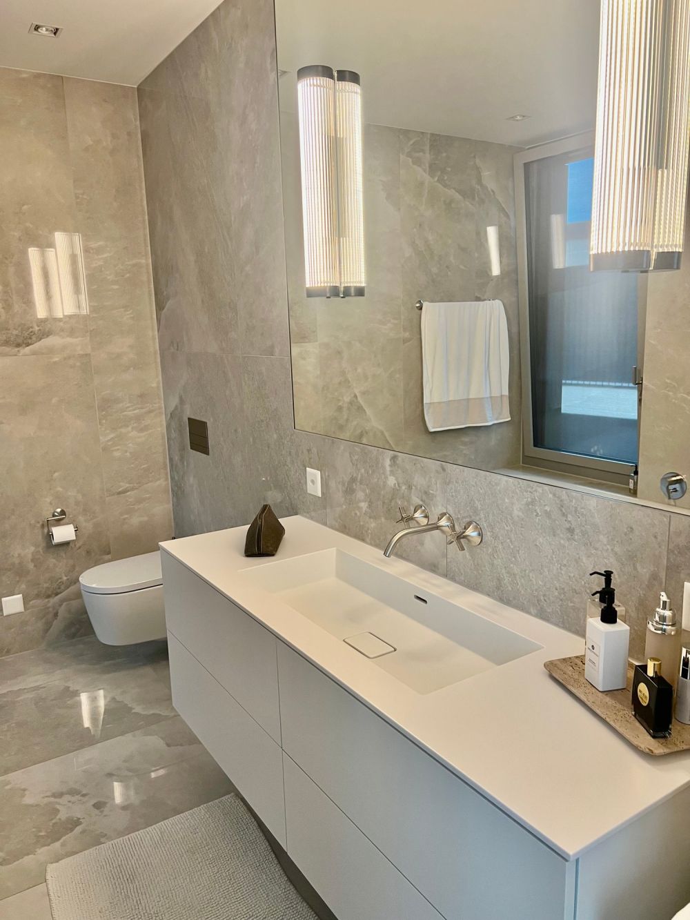 ERLENHÖHE – WOHNTRAUM HOCH ÜBER DEM ZÜRICHSEE -  Bild 7