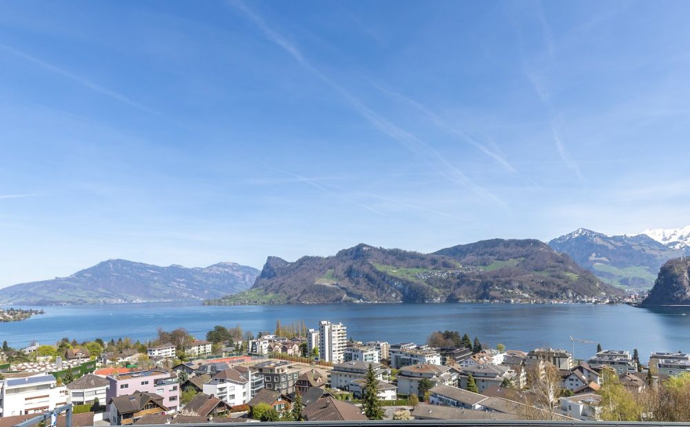 AUREA - 5½ Zimmer Gartenwohnung - Bild 2