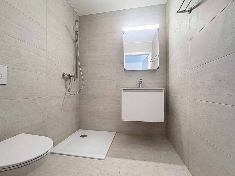 Attique neuf de 5.5 pièces avec rooftop terrasse -  Bild 8