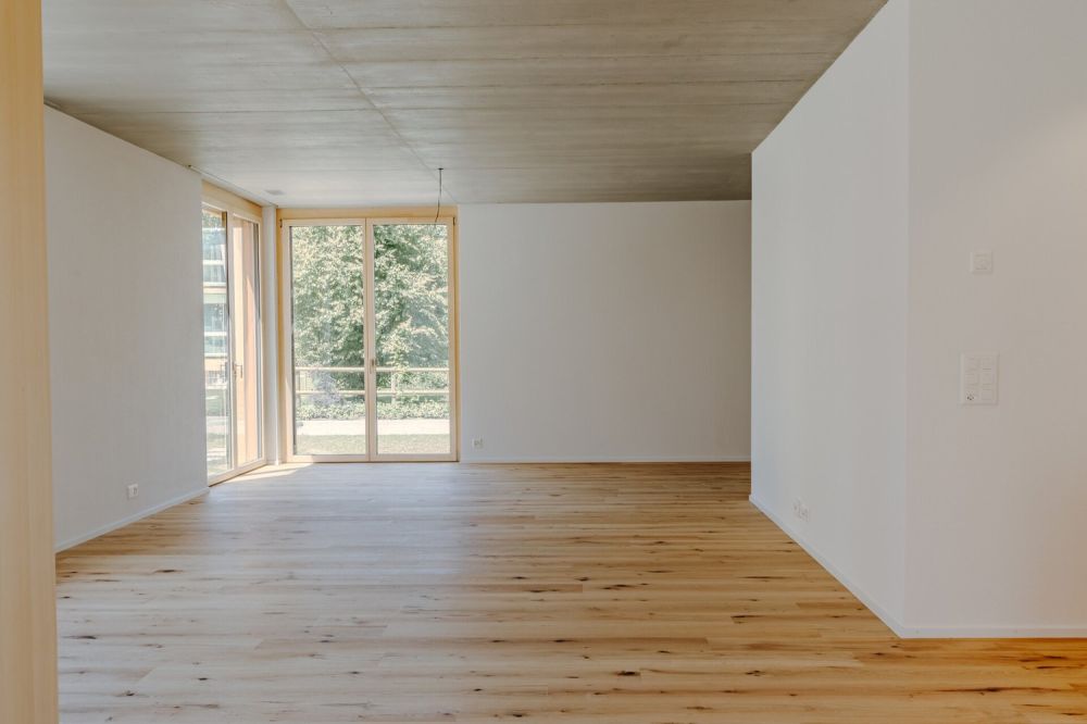 170 m² Gartenwohnung mit separatem Homeoffice / Atelierraum - Wohnzimmer