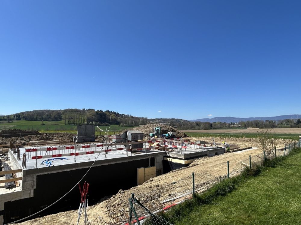 Estavayer / Frasses  Magnifique 5,5 pces dans les combles  Vue dégagée -  Bild 2