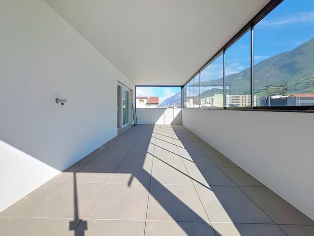 Saxon - 4.5 pièces neuf avec grande terrasse couverte -  Bild 1