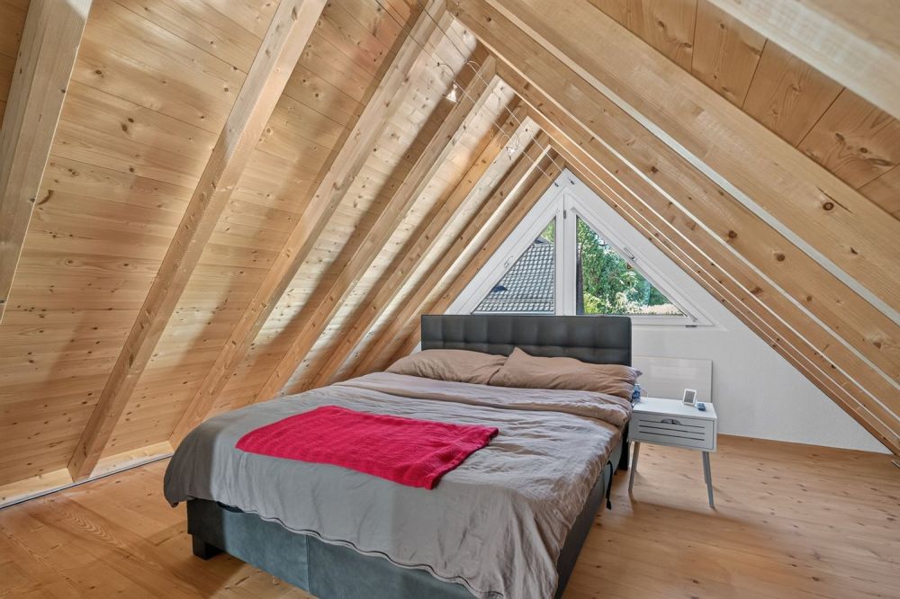 Zweifamilienhaus mit zwei Maisonettewohnungen im Dorfkern von Balgach -  Bild 7