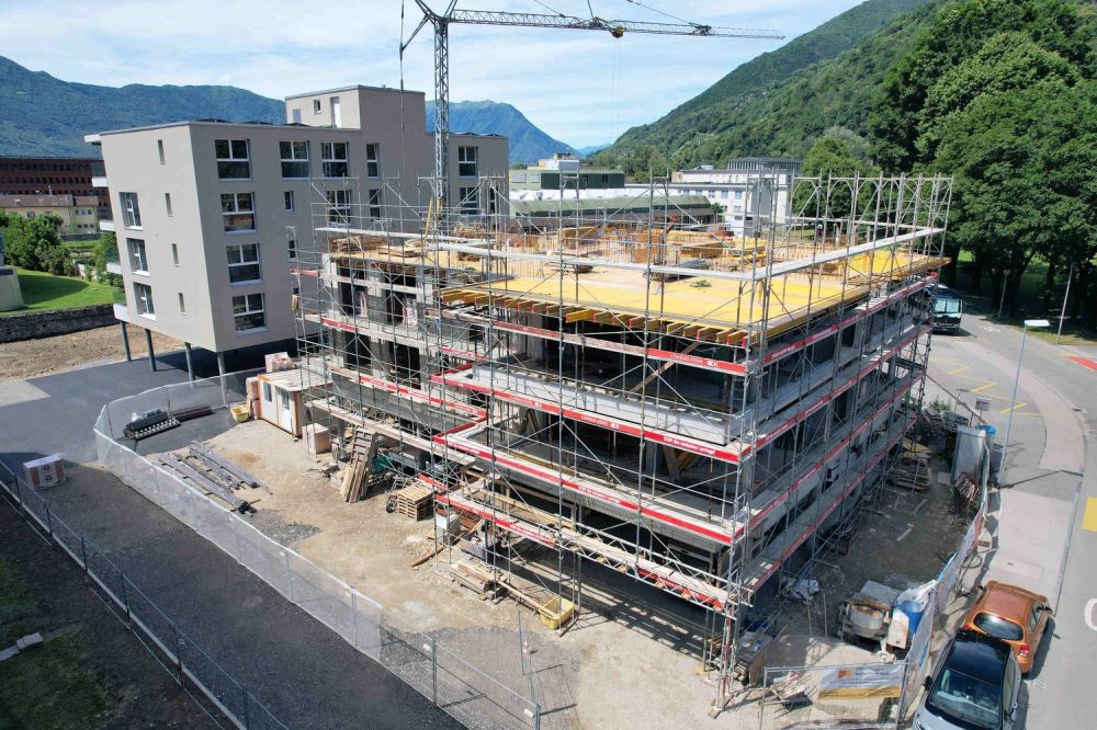 Nuovo spazioso appartamento con grande terrazza -  Bild 1