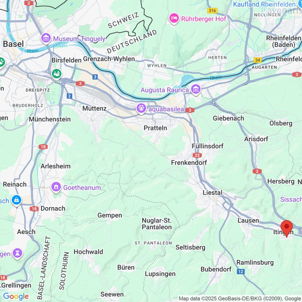 Exklusives Einfamilienhaus mit Pool - Wohnen mit Stil und Komfort - Lageplan / Site plan