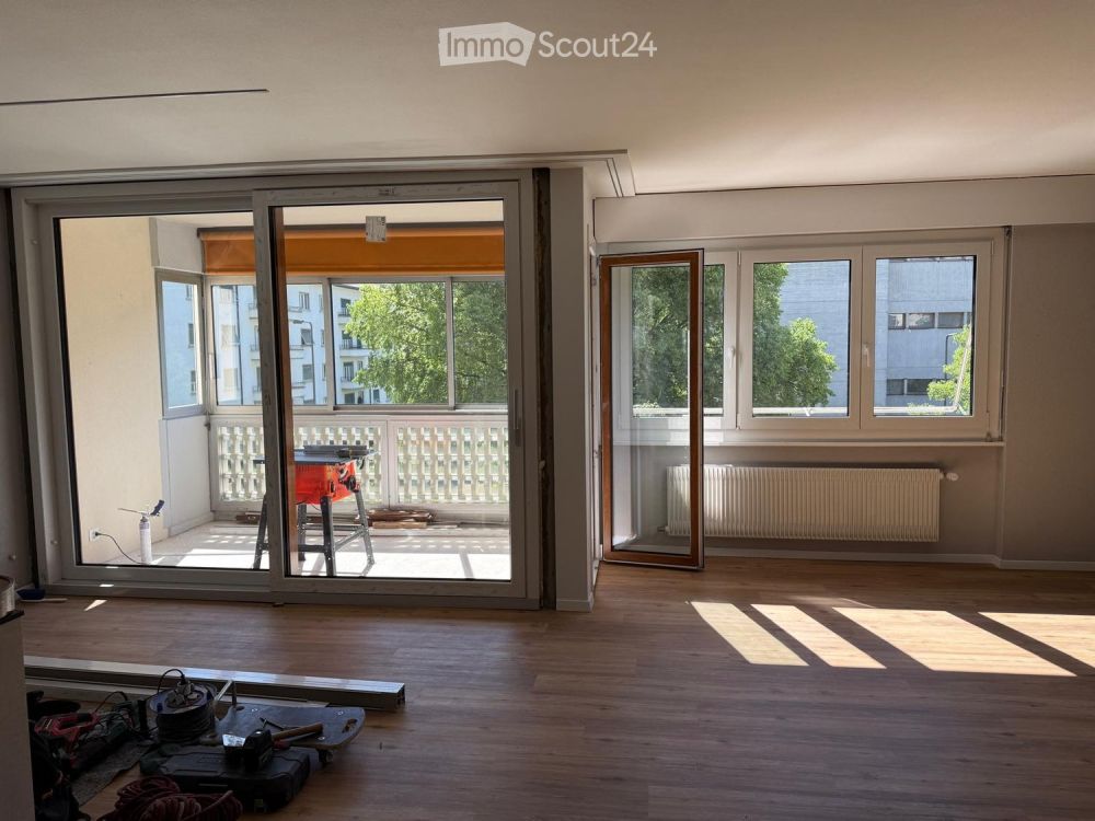 Geräumige 5.5-Zimmer-Wohnung mit Aussicht und Balkon im Zentrum von Sion -  Bild 7
