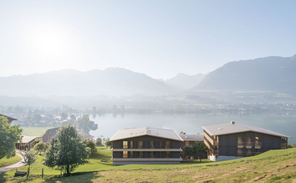 Exklusive 3½-Zimmer-Gartenwohnung mit Seesicht und grosszügigem Raumangebot -  Bild 3