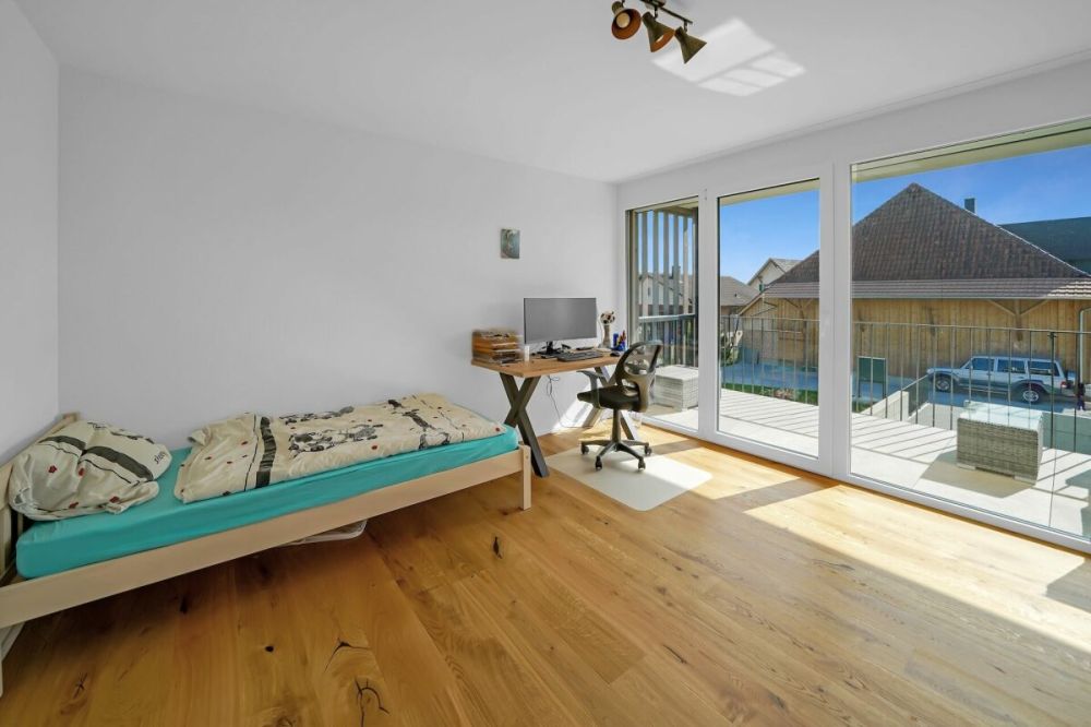 NEUBAU - Modernes Eckreihenhaus mit vielen Extras an idyllischer Lage - 10 Minuten von Lyss - Bild 10