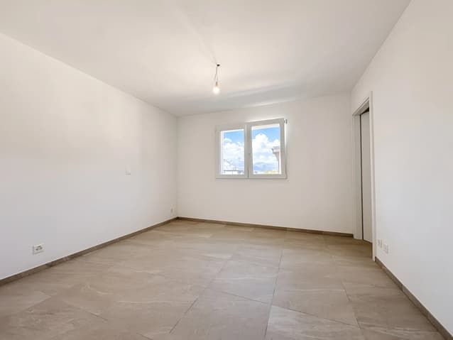 Saxon - 4.5 pièces neuf avec grande terrasse couverte -  Bild 5