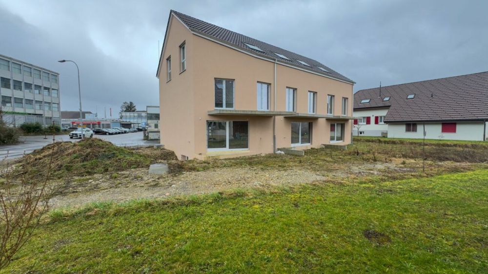 Erschwingliches Reiheneckhaus an zentraler Lage - Bild 1