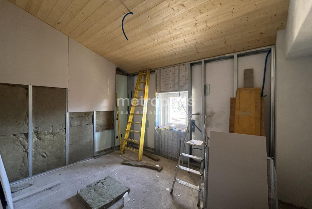 ATTICO 3.5 LOCALI RIATTATO A NUOVO CON VISTA APERTA - AROGNO - Bild 4