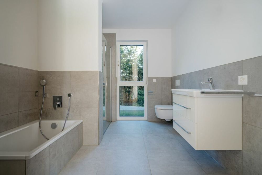 Erstbezug mit Garten - stilvolle 3.5-Zimmer-Wohnung in Rombach -  Bild 7