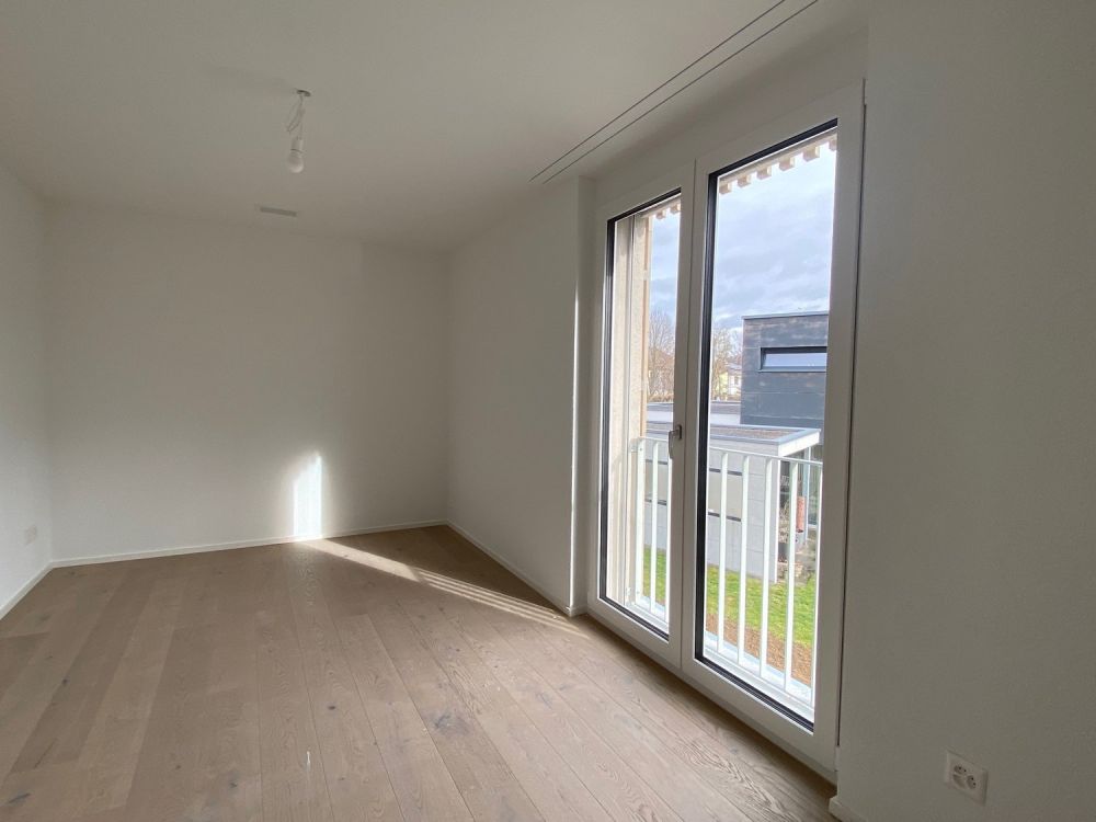 Moderne 4.5-Zimmerwohnung mit zwei grosszügigen Balkonen - Zimmer 2