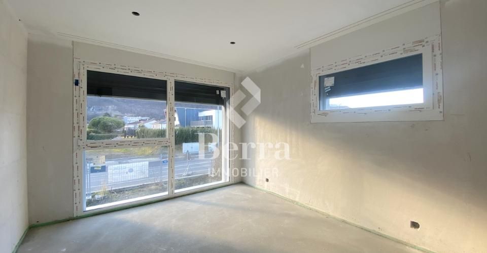 Villa de 5.5 pièces avec 3 places de parc comprises !! - Maison jumelée 6.5 pièces - image - 3