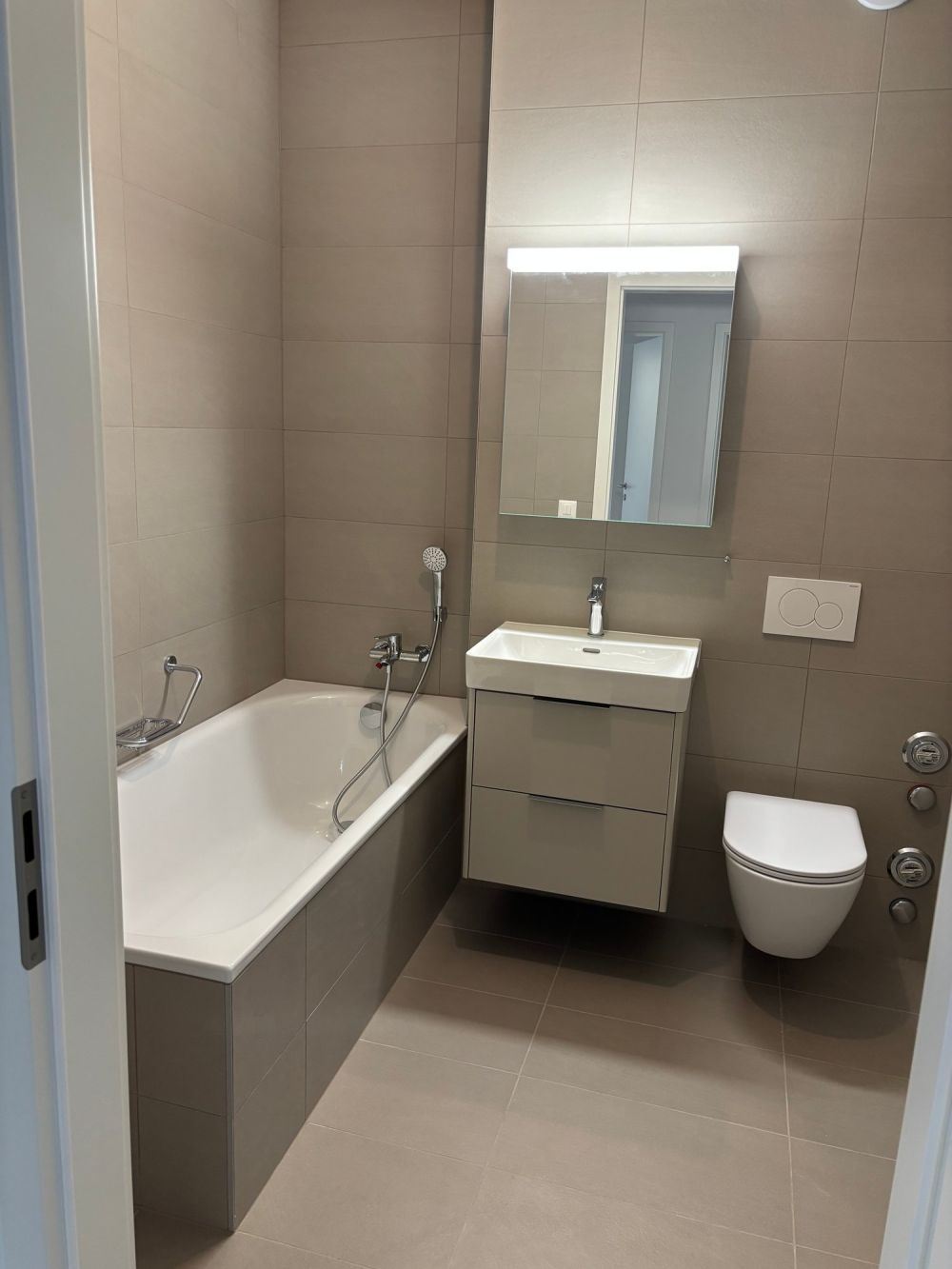 Appartement attique neuf 5 pièces 1er étage avec vue à Russin -  Bild 6
