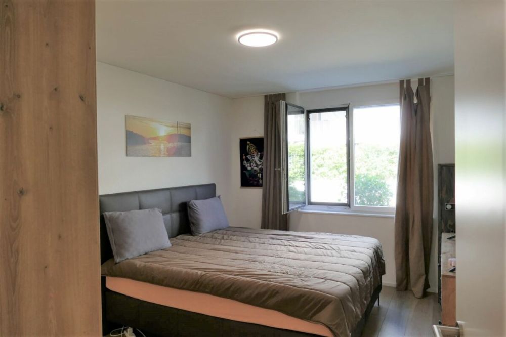 4.5-Zimmer-Erdgeschosswohnung mit Gartensitzplatz -  Bild 7
