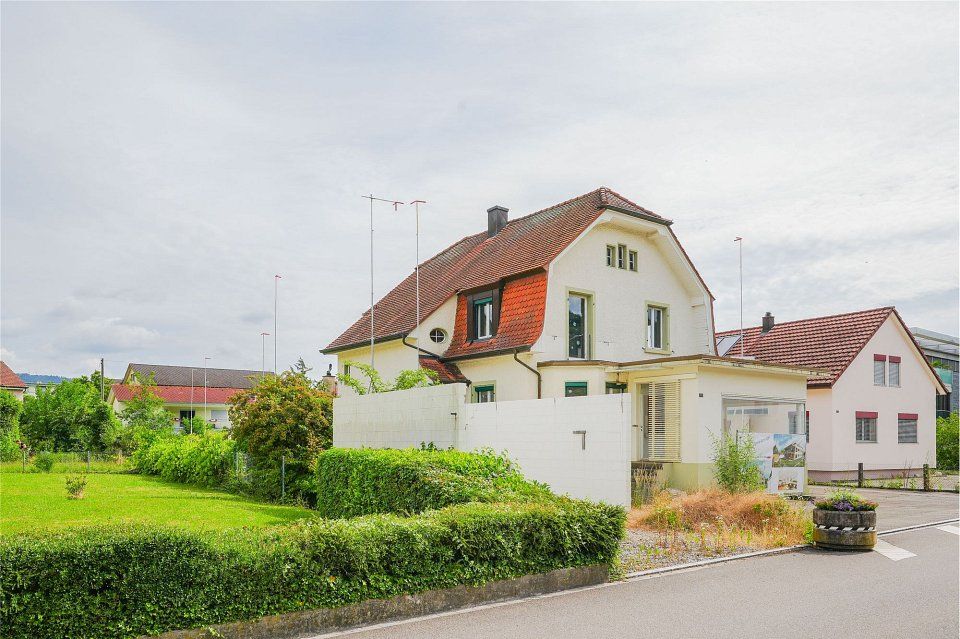 4.5 Zimmer-Attikawohnung - Zentral gelegen in kleiner Überbauung - Bild 5