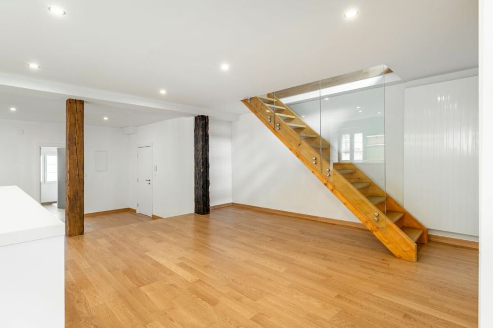 4.5 Zimmer Maisonette mit 2 Terrassen und Galerie beim Rheinufer -  Bild 3