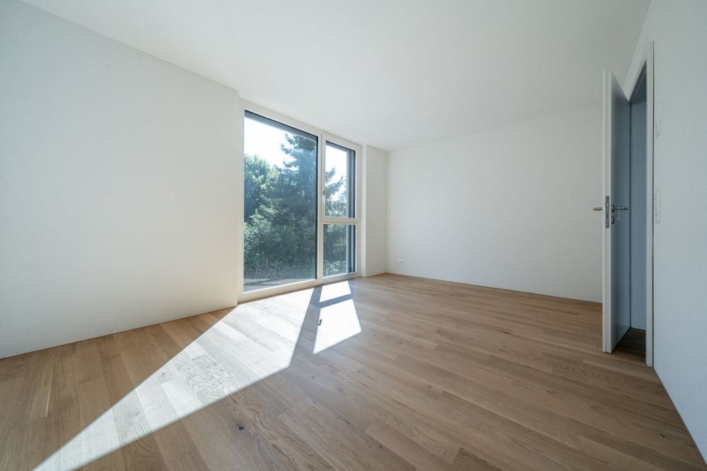 4.5-Zi. Etagenwohnung mit Sonnenterrasse und stilvollem Innenausbau - Bild 11