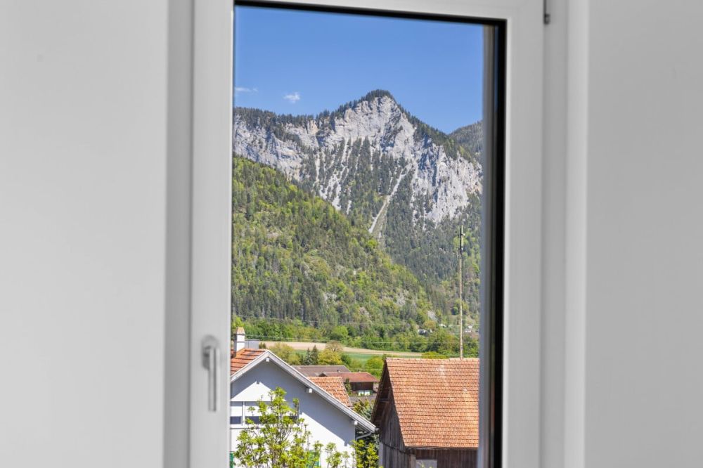 Hochwertige 5.5-Zimmer-Dachwohnung mit Bergsicht in Bonaduz -  Bild 12
