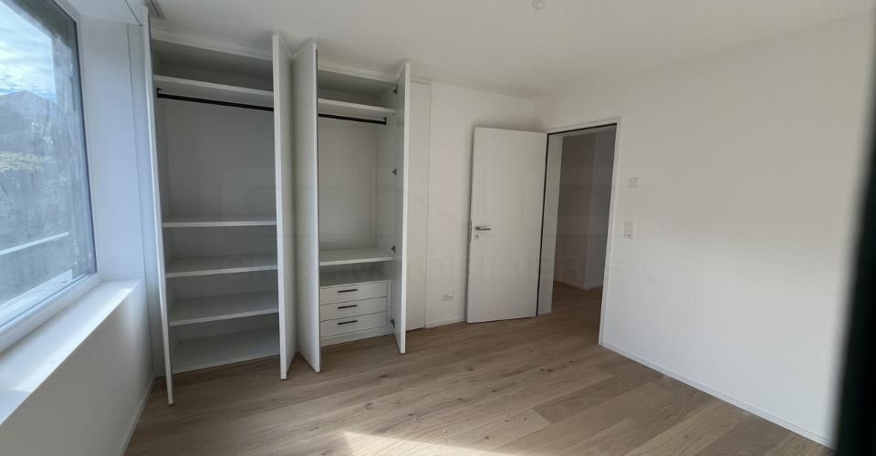 Appartement 4.5 pièces Élégance architecturale à 2 pas du centre-ville - Appartement 4.5 pièces - image - 2