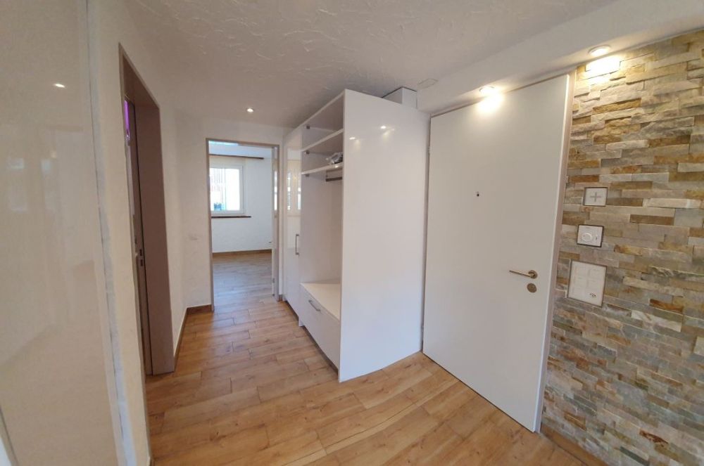 2½- Zimmer- Erdgeschoss Rechts Blau -  Bild 3