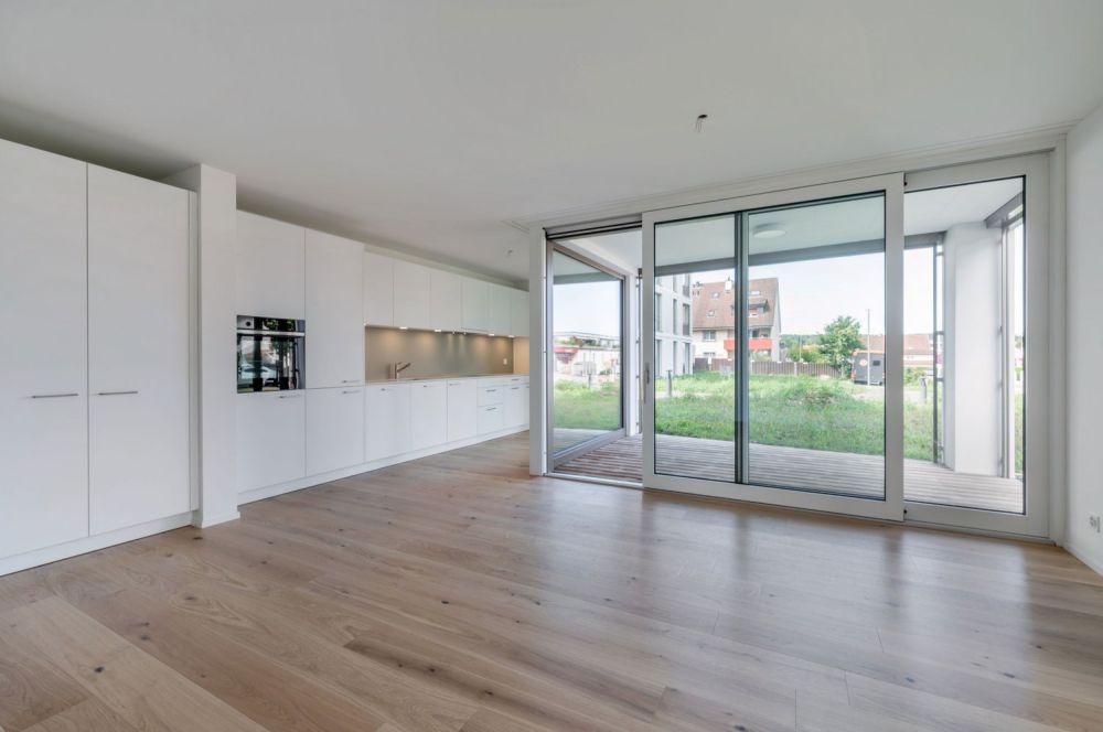 Wohnkomfort im Herzen von Frick - 2.5 Zimmer Wohnung sucht neue Mieter - Wohnzimmer