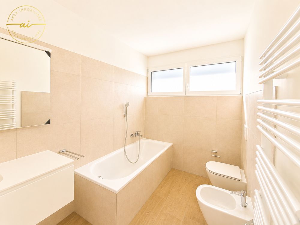 EXKLUSIV 4.5 Zimmer mit Garten und Panoramablick in Sala Capriasca -  Bild 10