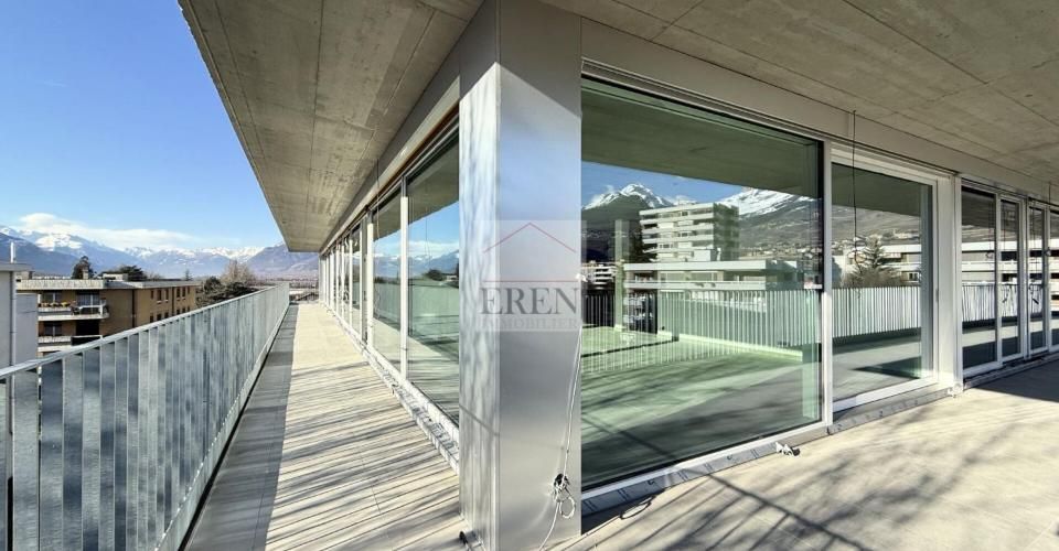 Magnifique attique 4.5 pièces neuf avec grande terrasse panoramique à Conthey lumineux et moderne - Attique 4.5 pièces - image - 13
