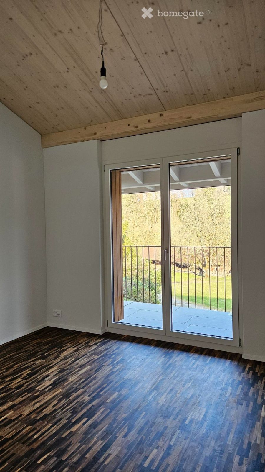 .5 Zimmer Maisonette Wohnung im DEFH mit Balkon und Garten -  Bild 4