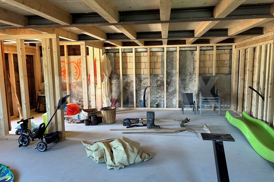 Einmalige Gelegenheit in Mastrils  Grosszügige 1781m² Parzelle mit vielseitigem Potenzial - Bild 5