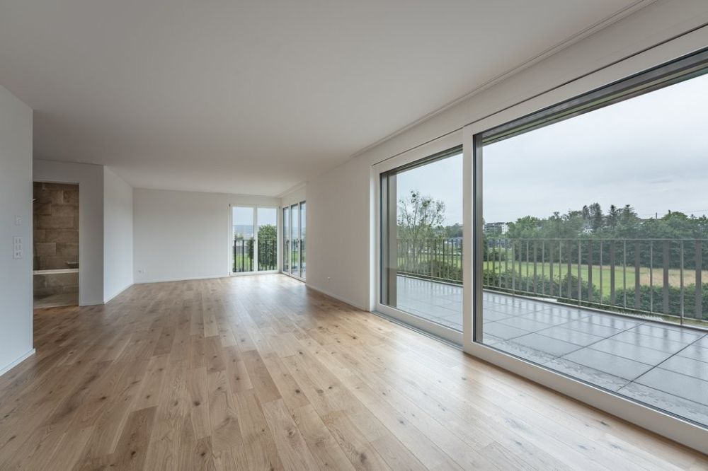 Grosszügige 3.5-Zimmerwohnung in Brüttisellen - Wohnzimmer.jpg
