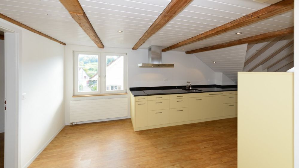 3 ½-Zimmer Dachwohnung mit viel Charme am "Stadtrand" von Elgg - Bild 4